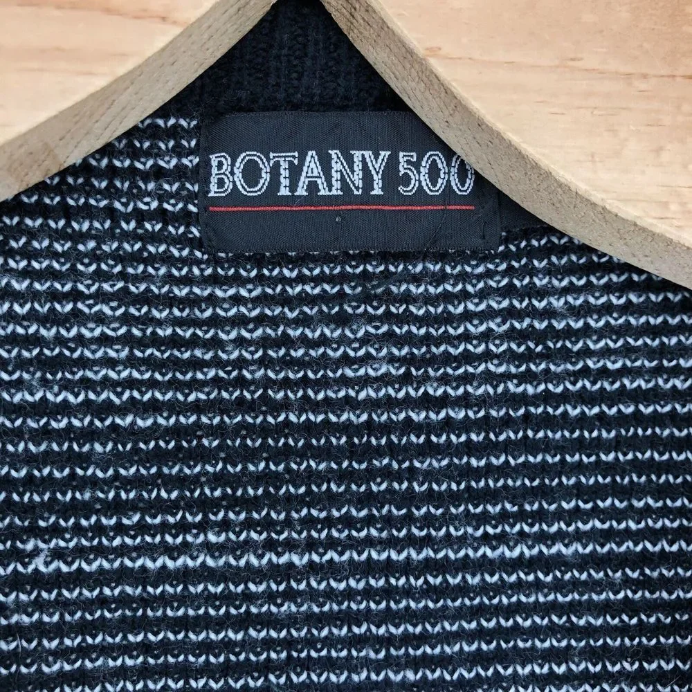Botany 500 Men's Large Black Abstract Four‎ Button Long Sleeve Cardigan Sweater